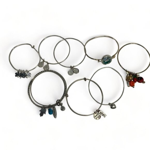 Lot of 8 Assorted Silver Tone Charm Bracelets Expandable - Picture 1 of 11